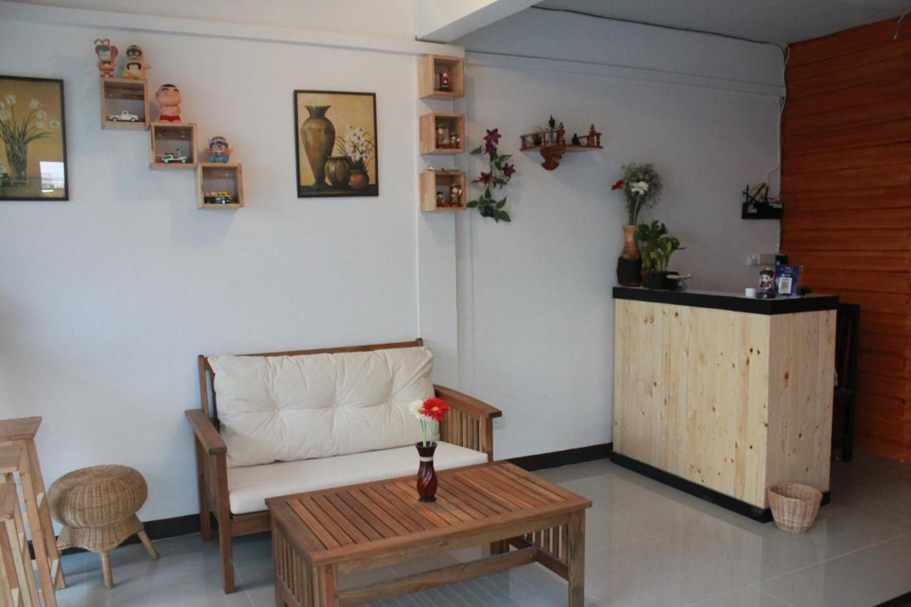 Happy Hostel Bangkok Eksteriør bilde